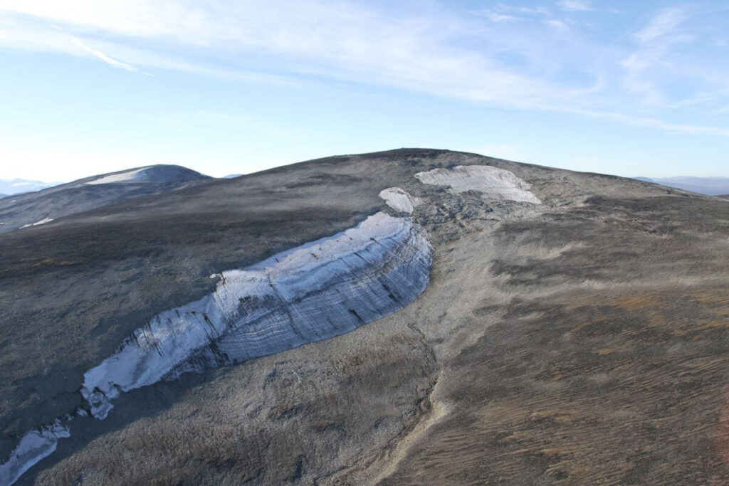Aerial photo of Langfonne Ice Patch
