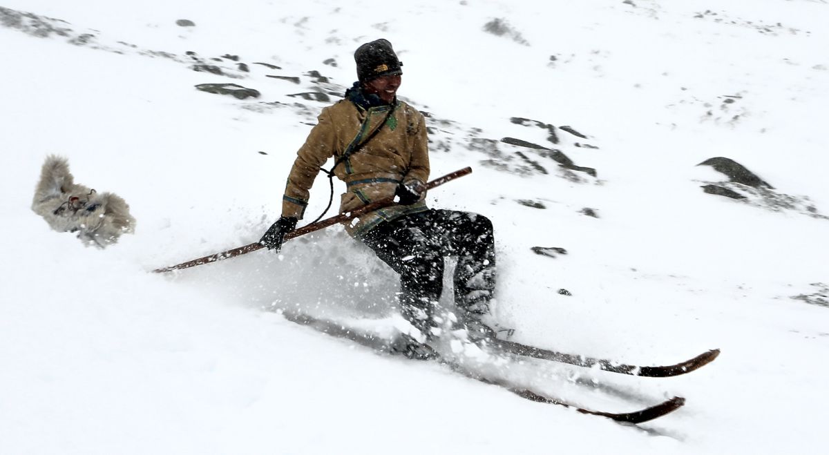 Chinese skier Ma Liqin on the Digervarden ski replicas.